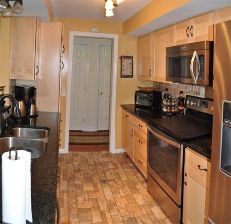 40 Ware Road, Unit 11 Belchertown, MA 01007 - Photo 11 of 28 Gallery Image 11