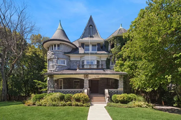 $2,890,000 | 1232 Ridge Avenue, Evanston, IL 60202