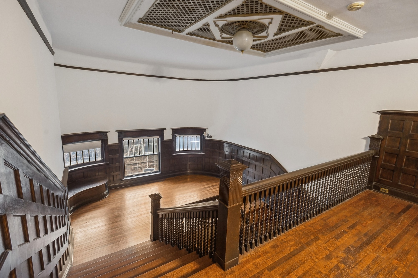 1232 Ridge Avenue Evanston, IL 60202 - Photo 41 of 46