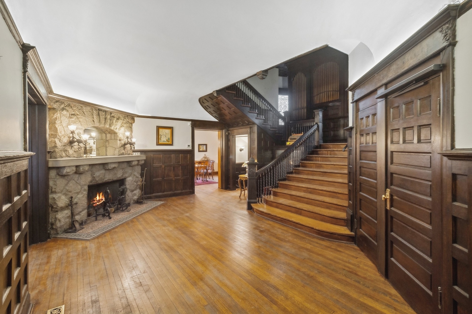 1232 Ridge Avenue Evanston, IL 60202 - Photo 6 of 46