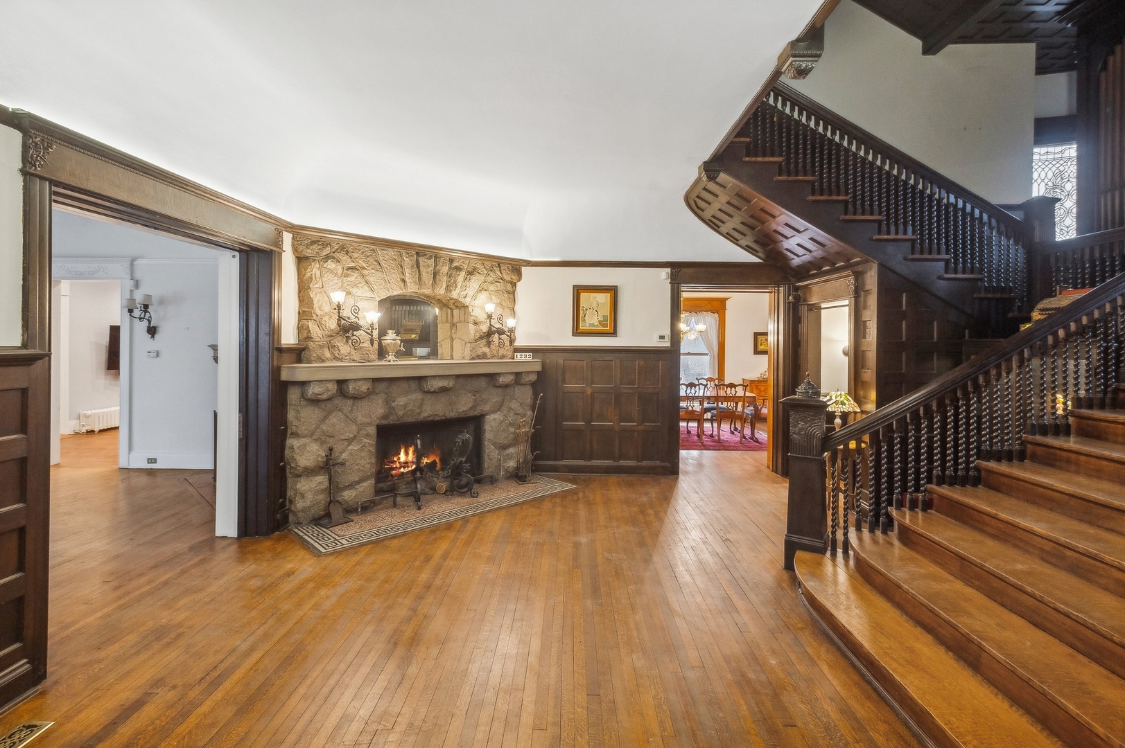 1232 Ridge Avenue Evanston, IL 60202 - Photo 7 of 46