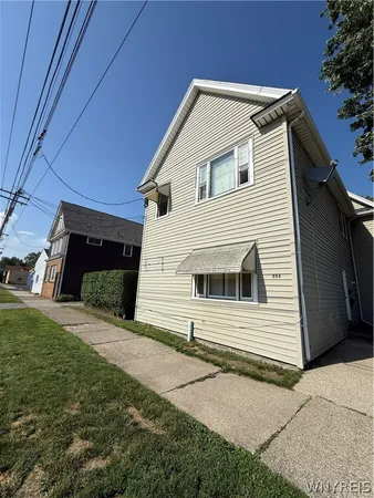 $269,900 | 889 Oliver Street, North Tonawanda, NY 14120