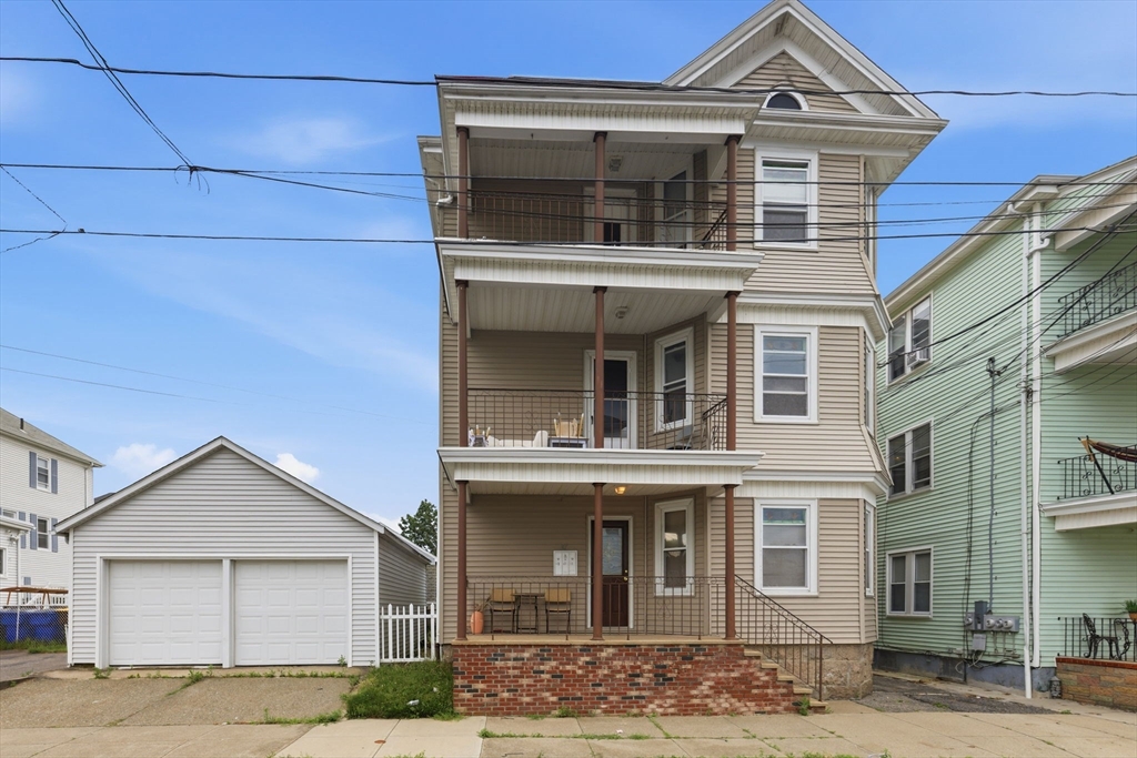 37 Eaton Street Fall River, MA 02723 - Photo 1 of 42