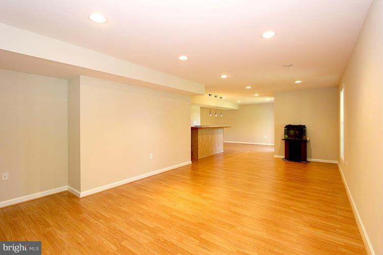 18710 Broken Oak Road Boyds, MD 20841 - Photo 21 of 27 Basement