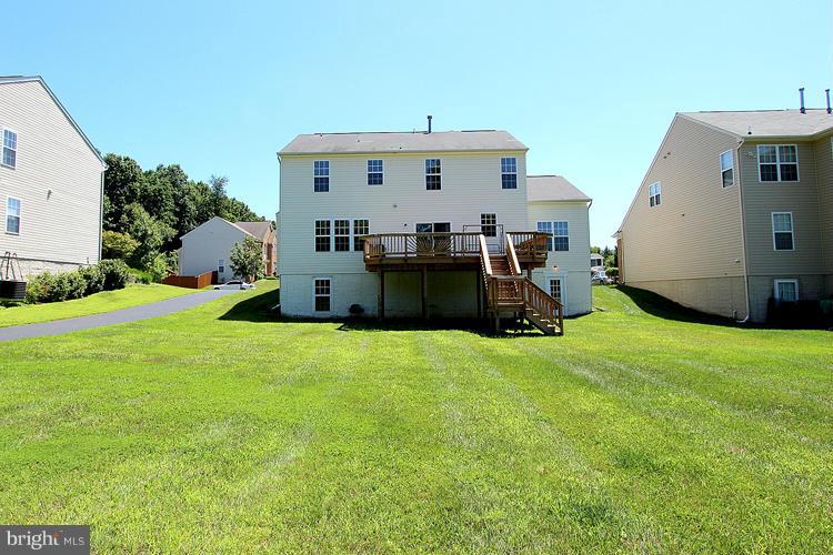 18710 Broken Oak Road Boyds, MD 20841 - Photo 27 of 27 Exterior (Rear)