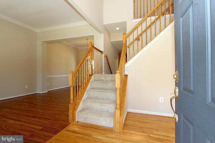 18710 Broken Oak Road Boyds, MD 20841 - Photo 4 of 27 Interior (General)
