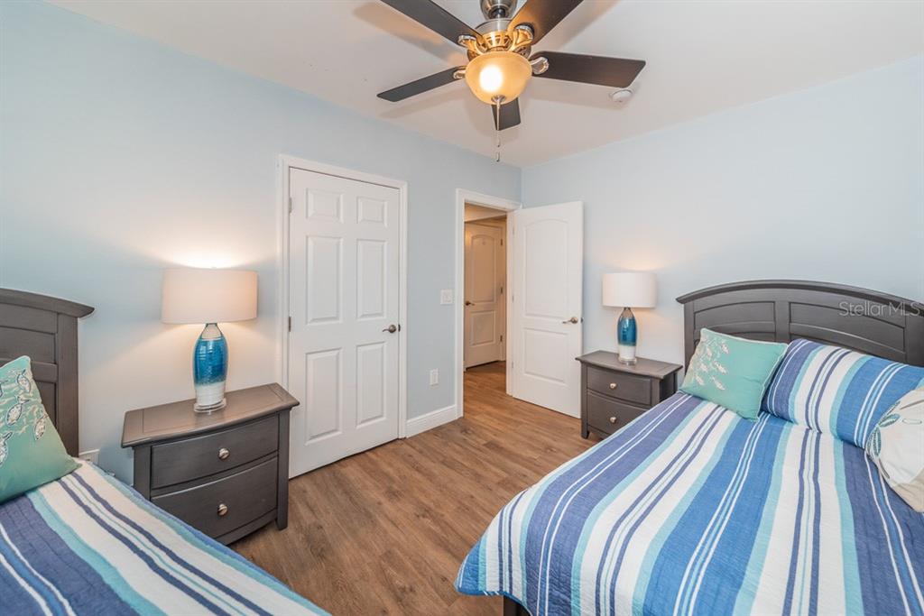 459 Main Street, Unit B Dunedin, FL 34698 - Photo 21 of 29