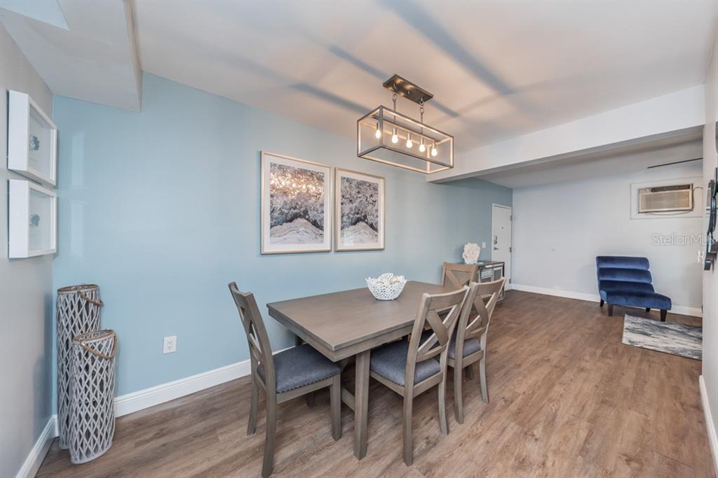 459 Main Street, Unit B Dunedin, FL 34698 - Photo 6 of 29