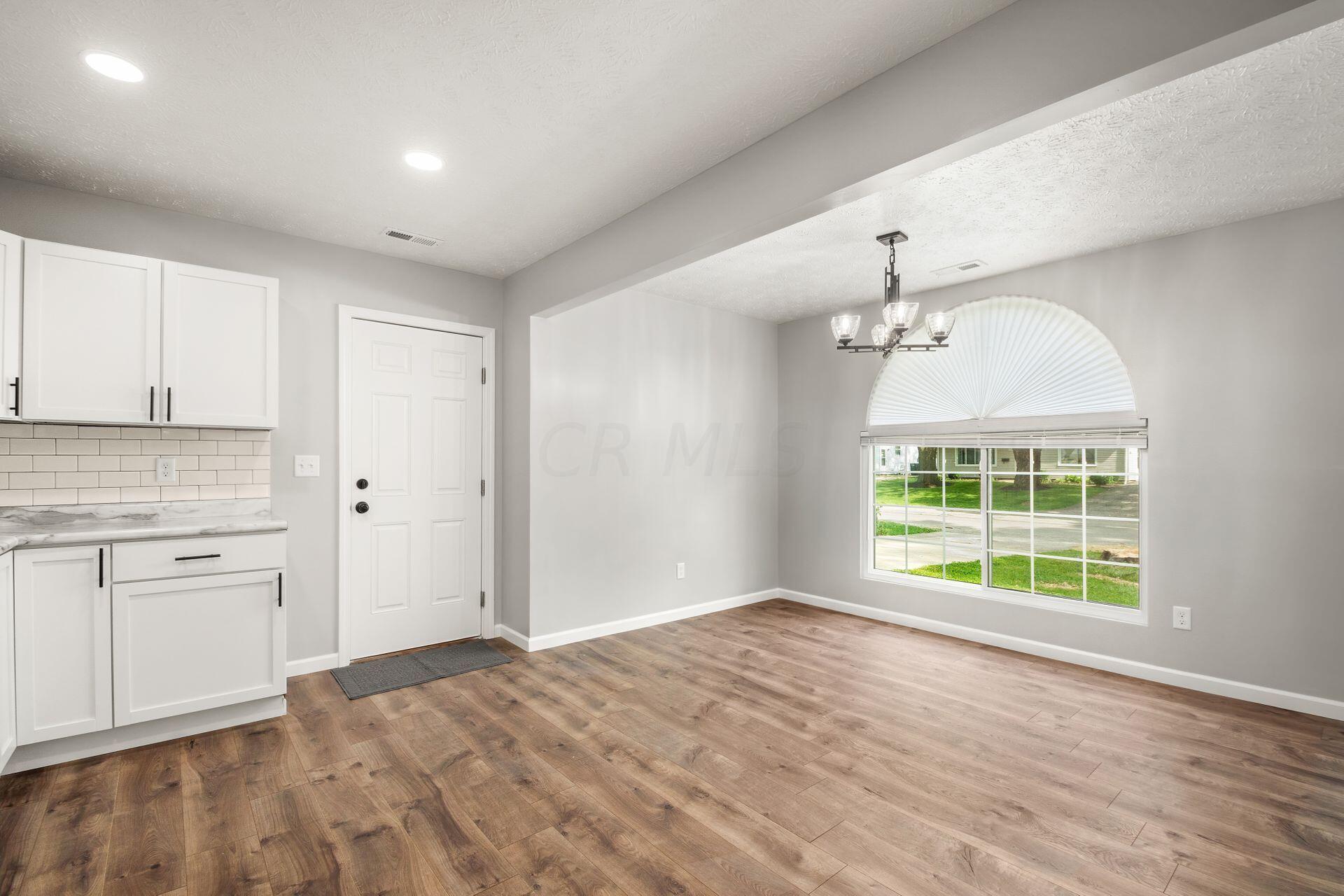 1763 Ward Road Columbus, OH 43224 - Photo 8 of 21 008_64b1b6320e_F 1763 Ward022