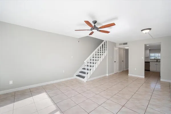 $1,600 | 811 Russell Lane, Unit 309, Brandon, FL 33510