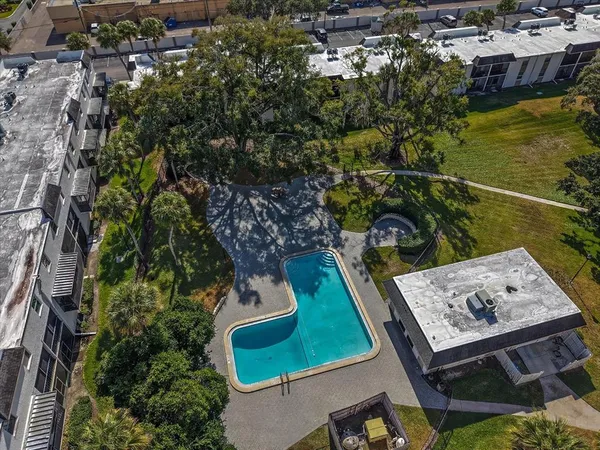 $1,600 | 811 Russell Lane, Unit 309, Brandon, FL 33510