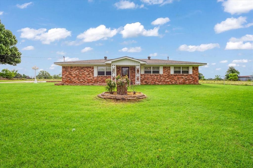 3472 Desvoignes Road Denison, TX 75021 - Photo 2 of 27