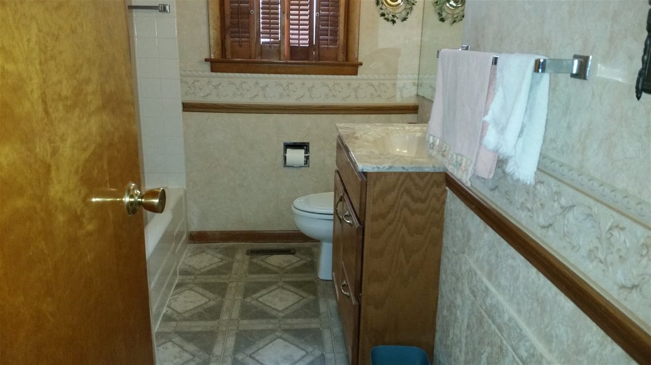 445 Gage Avenue Decatur, IN 46733 - Photo 9 of 9
