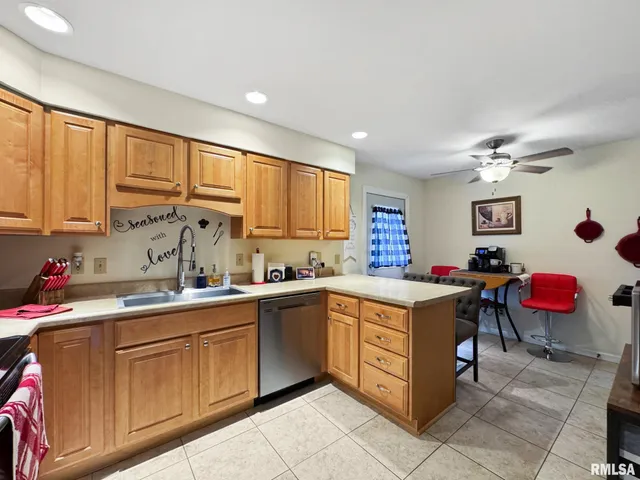 $174,900 | 1515 Norwood Avenue, Pekin, IL 61554