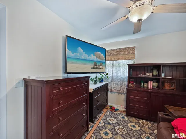 $174,900 | 1515 Norwood Avenue, Pekin, IL 61554