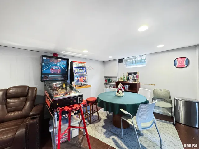 $174,900 | 1515 Norwood Avenue, Pekin, IL 61554