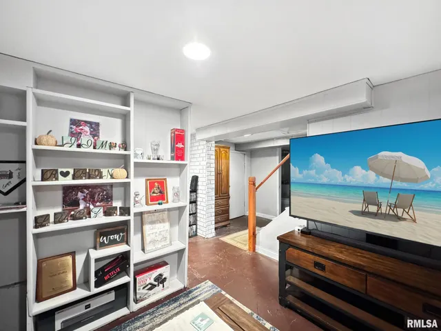 $174,900 | 1515 Norwood Avenue, Pekin, IL 61554