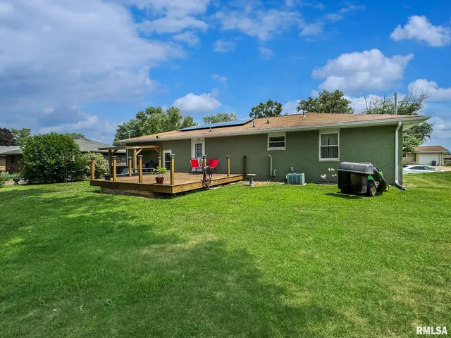 $174,900 | 1515 Norwood Avenue, Pekin, IL 61554