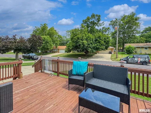 $174,900 | 1515 Norwood Avenue, Pekin, IL 61554