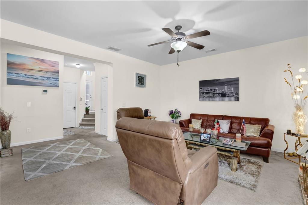 2896 O'Shields Court Southwest Marietta, GA 30060 - Photo 12 of 35