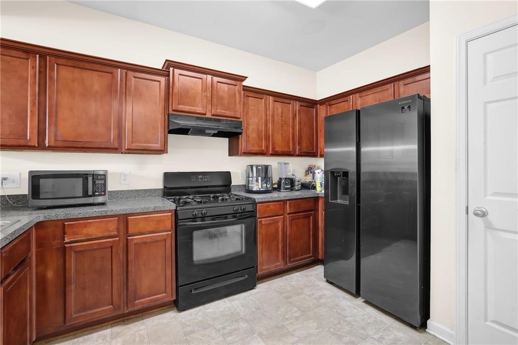 2896 O'Shields Court Southwest Marietta, GA 30060 - Photo 16 of 35