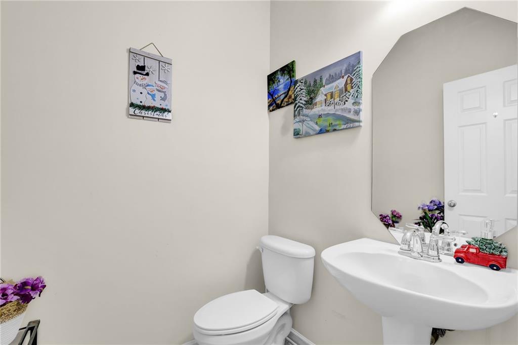 2896 O'Shields Court Southwest Marietta, GA 30060 - Photo 19 of 35