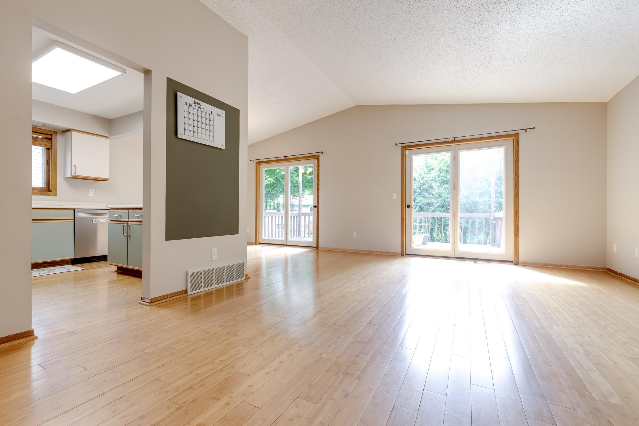 3418 Chalet View Lane Northwest Rochester, MN 55901 - Photo 7 of 28