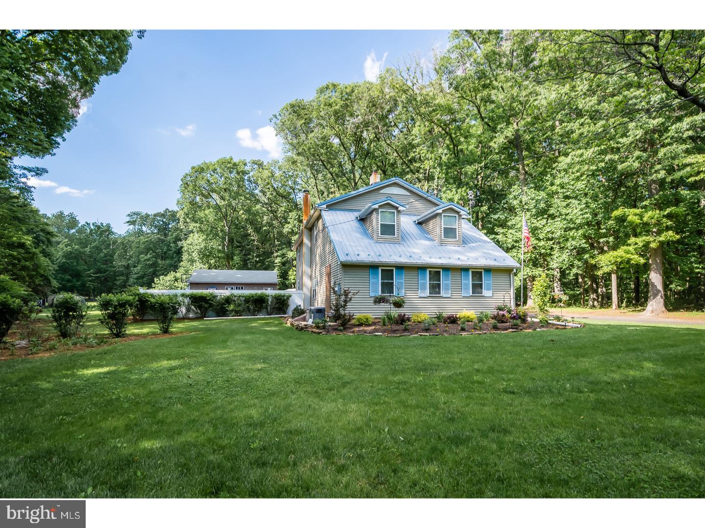 1605 Snyder Road Green Lane, PA 18054 - Photo 25 of 25 Gallery Image 25