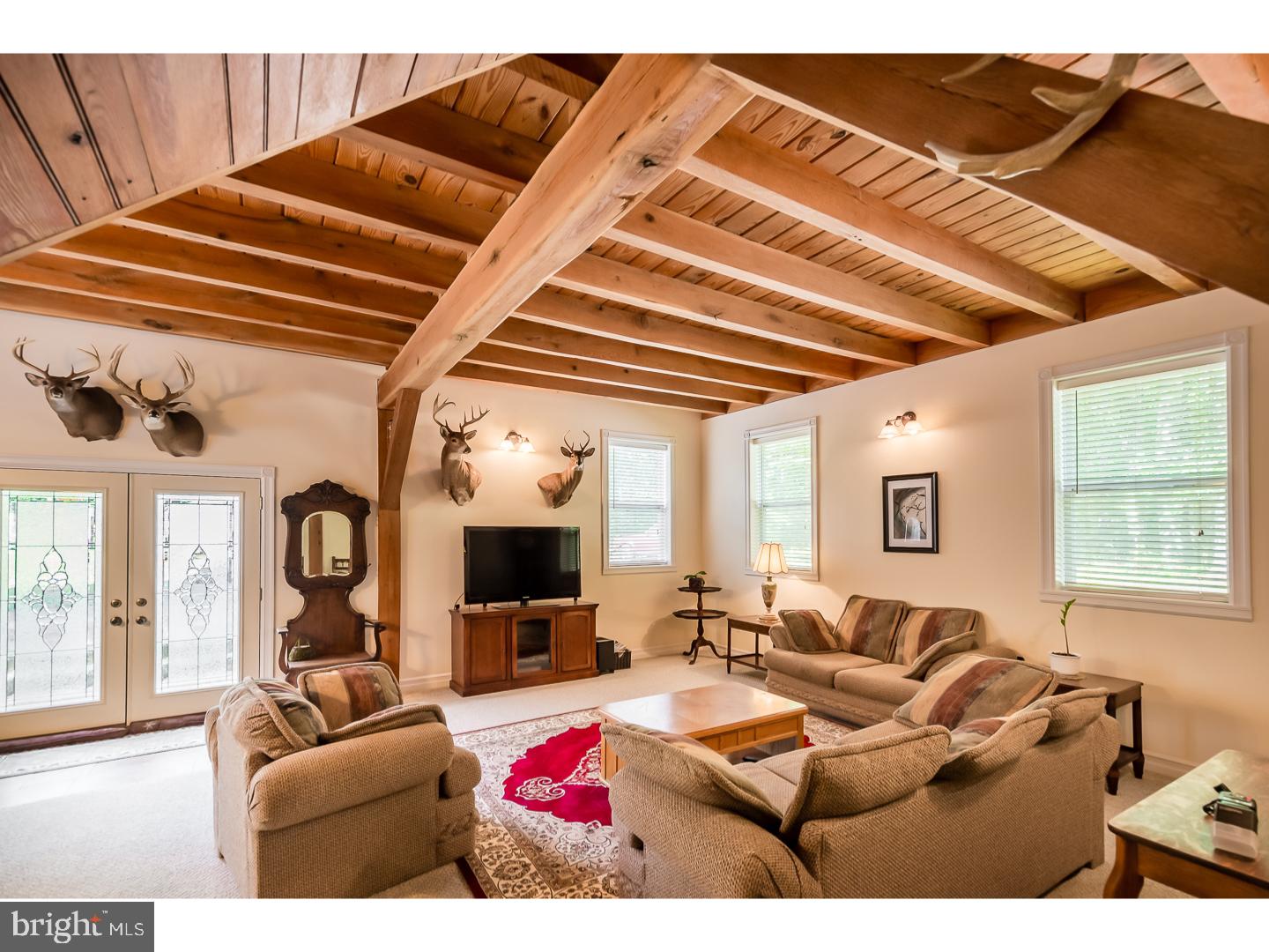 1605 Snyder Road Green Lane, PA 18054 - Photo 8 of 25 Gallery Image 8