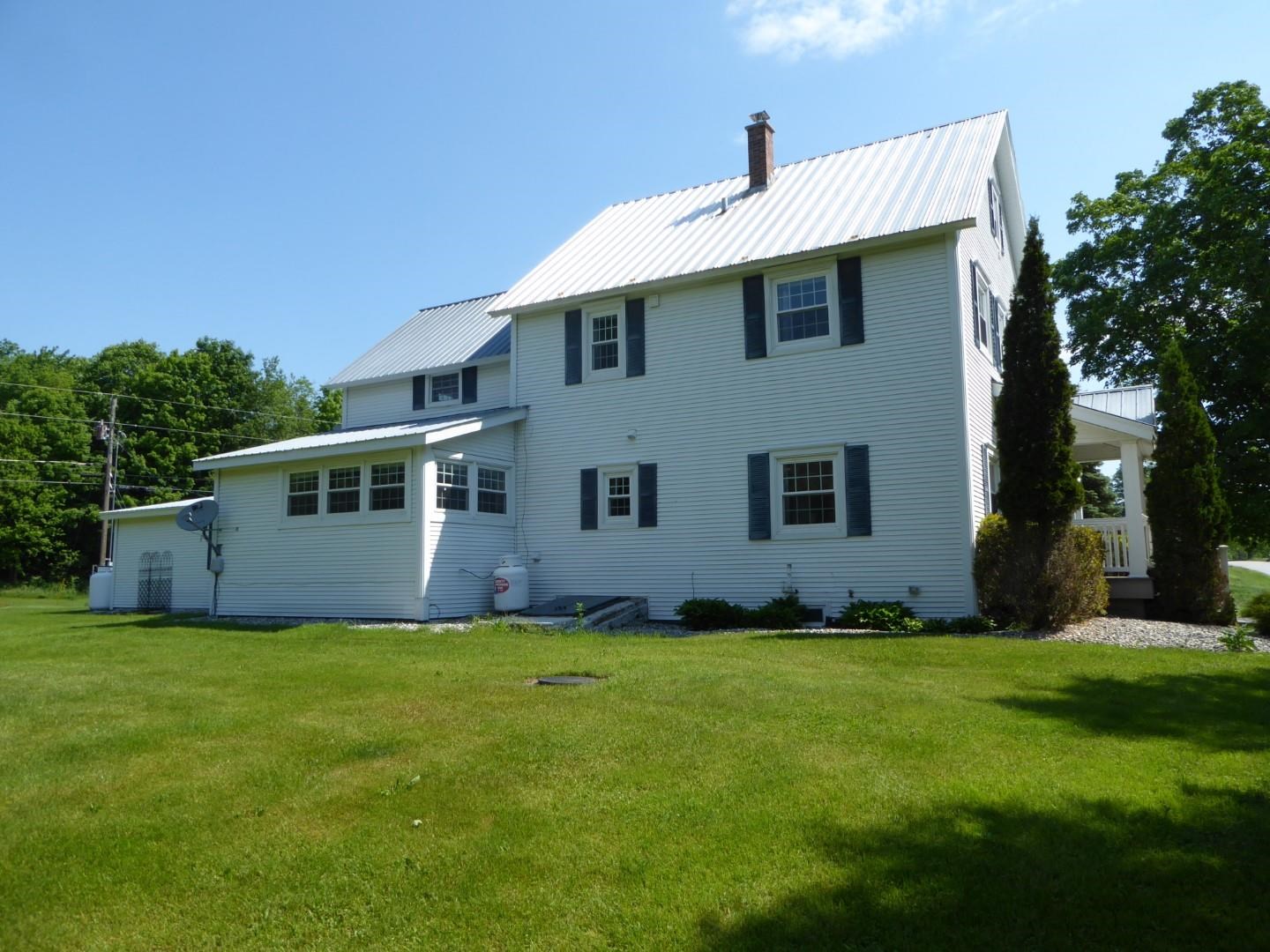 4038 Pond Road Fairfield, VT 05483 - Photo 3 of 40