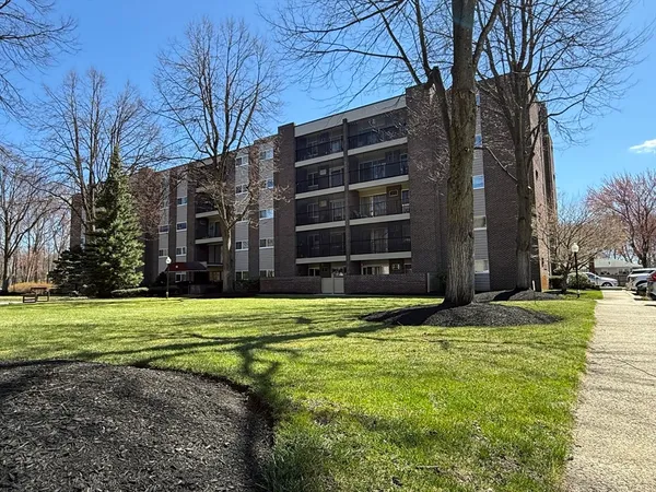 $399,000 | 66 Main Street, Unit 48A, Melrose, MA 02176