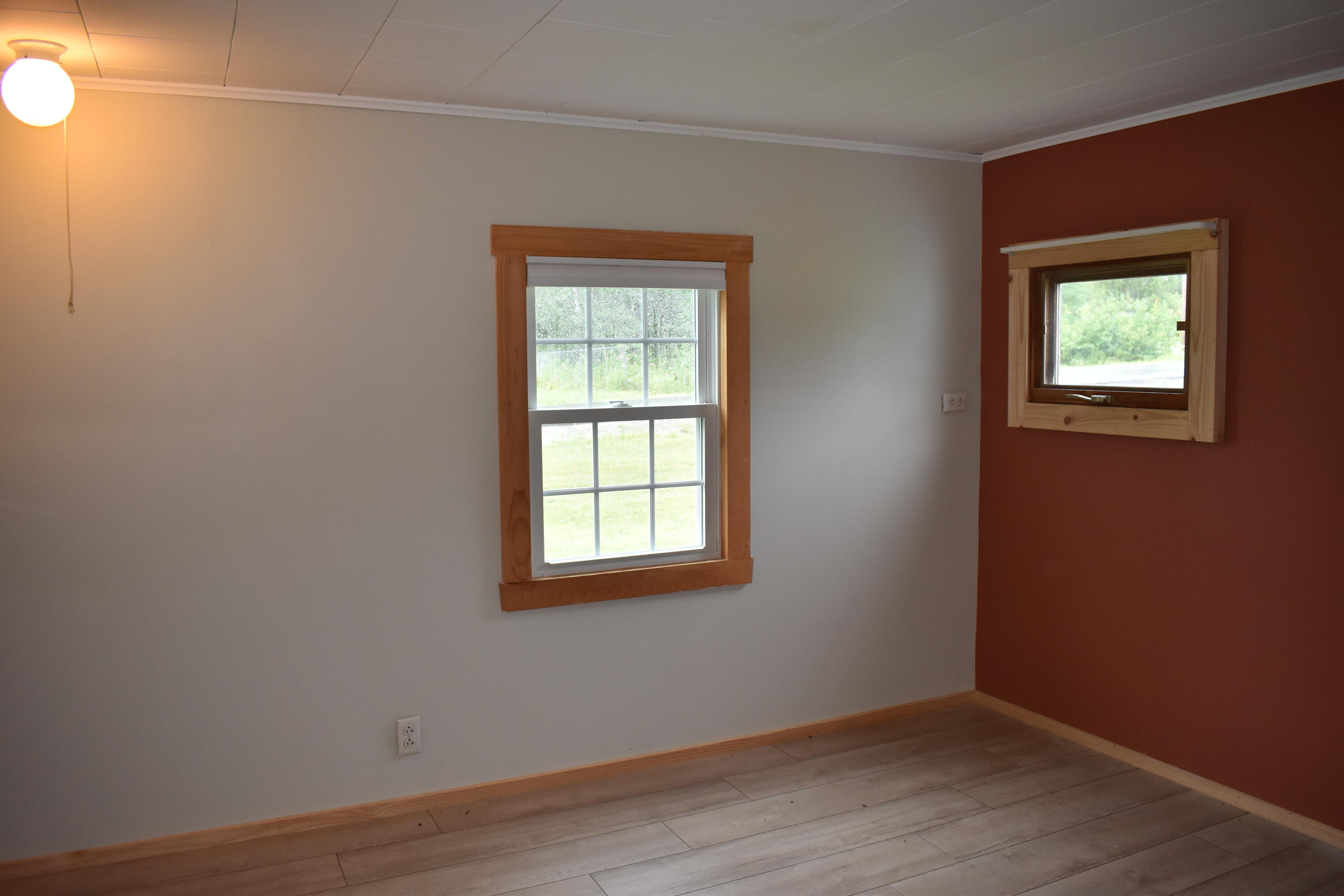 95 Pea Ridge Road Lincoln, ME 04457 - Photo 10 of 17 DSC_0274