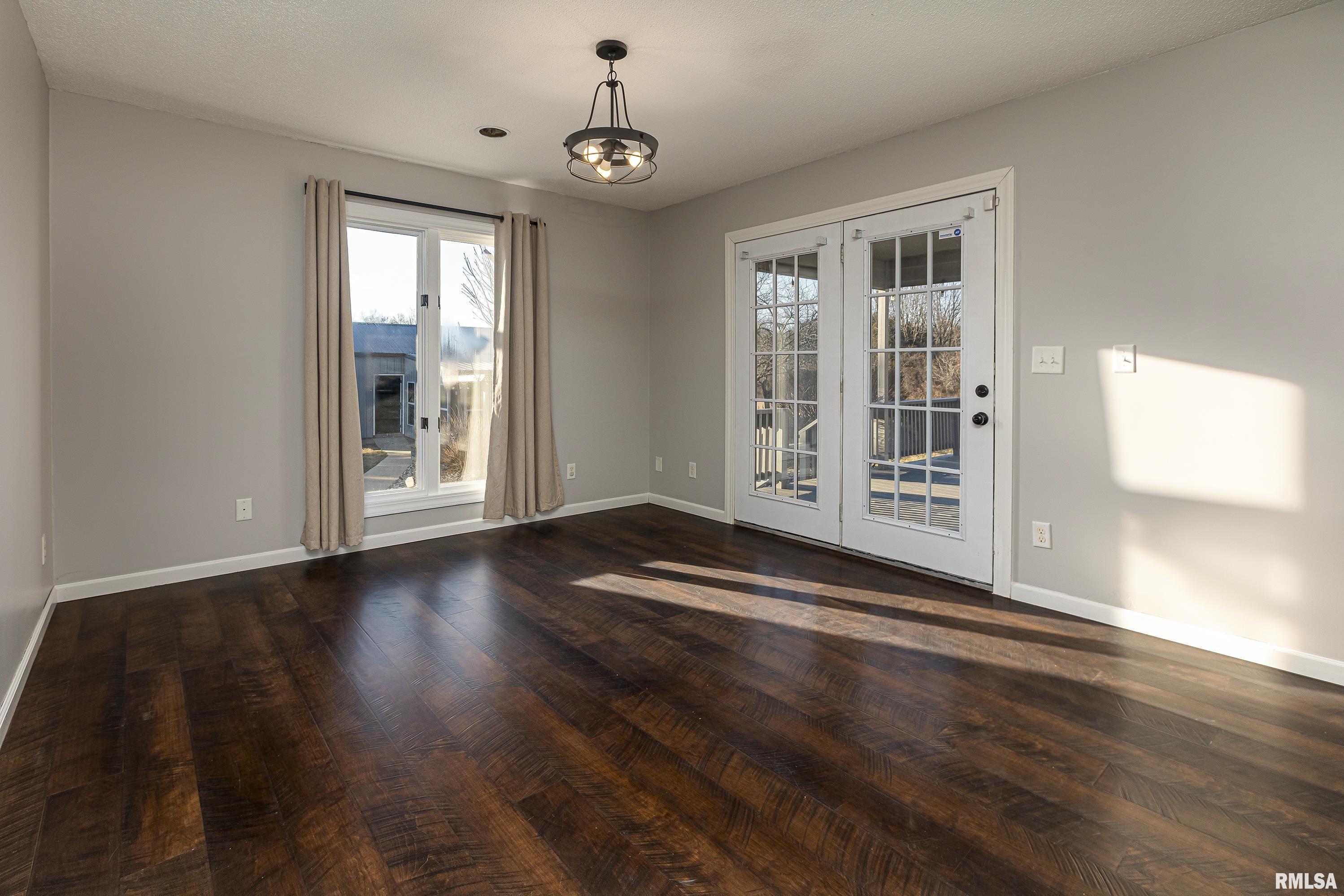 14074 Timberline Road Marion, IL 62959 - Photo 8 of 28 Gallery Image 8