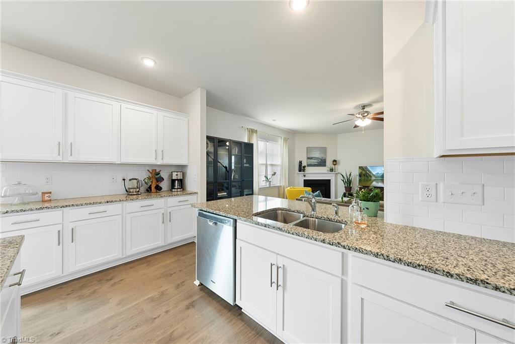 378 Sapphire Road Burlington, NC 27215 - Photo 16 of 41 Gallery Image 16
