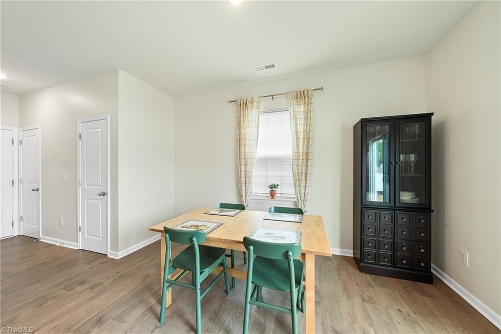 378 Sapphire Road Burlington, NC 27215 - Photo 18 of 41 Gallery Image 18