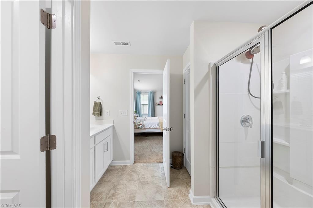 378 Sapphire Road Burlington, NC 27215 - Photo 23 of 41 Gallery Image 23