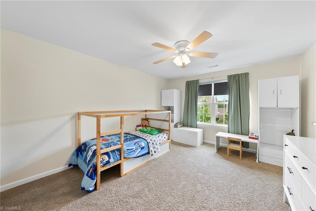 378 Sapphire Road Burlington, NC 27215 - Photo 27 of 41 Gallery Image 27