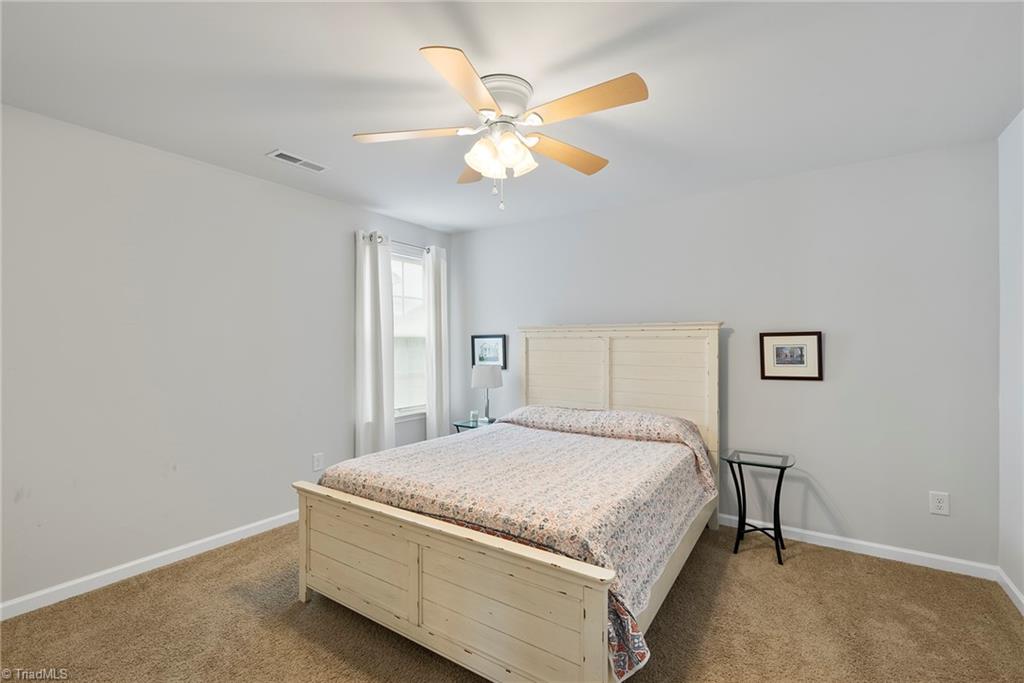 378 Sapphire Road Burlington, NC 27215 - Photo 30 of 41 Gallery Image 30