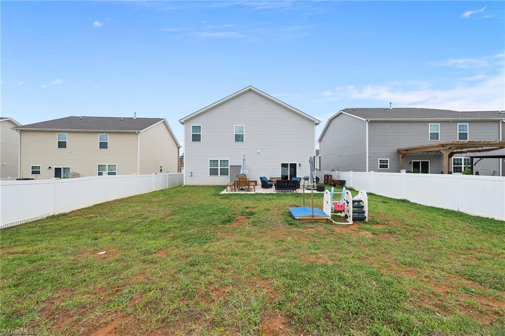 378 Sapphire Road Burlington, NC 27215 - Photo 38 of 41 Gallery Image 38