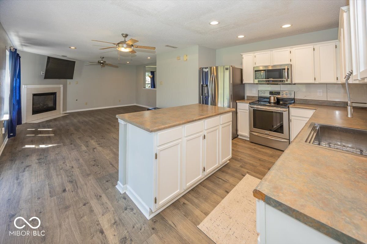 9157 Harrison Run Place Indianapolis, IN 46256 - Photo 14 of 29