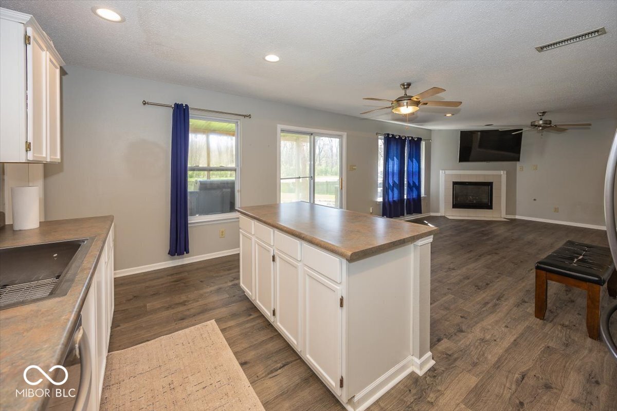 9157 Harrison Run Place Indianapolis, IN 46256 - Photo 15 of 29
