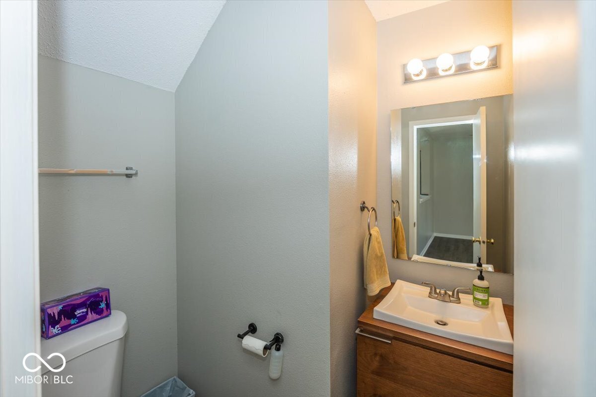 9157 Harrison Run Place Indianapolis, IN 46256 - Photo 16 of 29