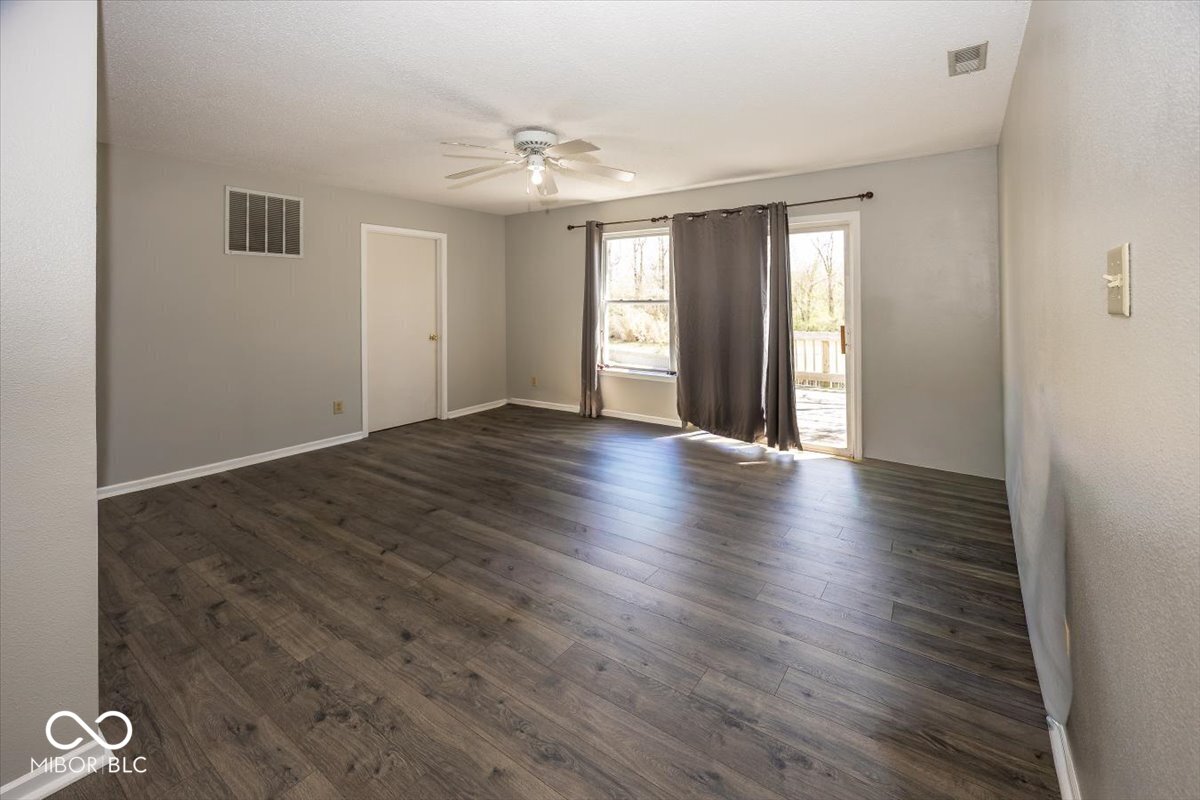 9157 Harrison Run Place Indianapolis, IN 46256 - Photo 17 of 29