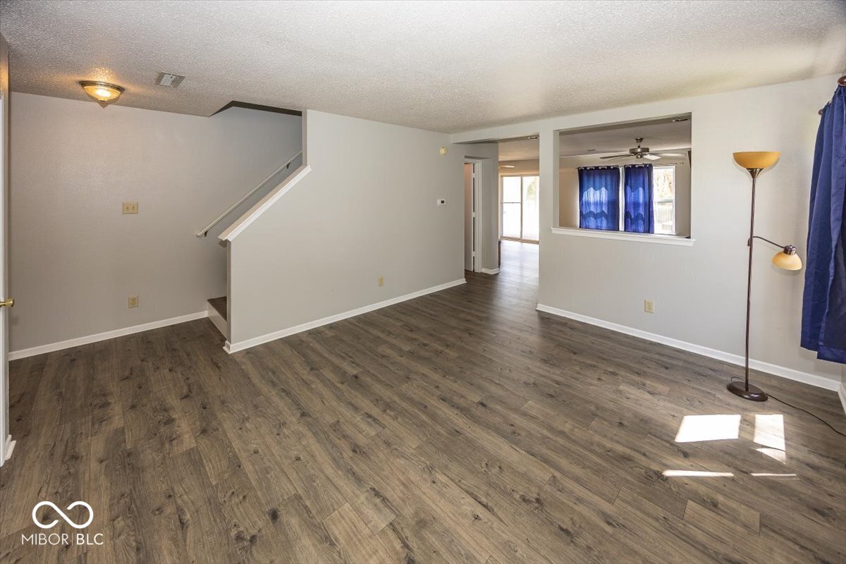 9157 Harrison Run Place Indianapolis, IN 46256 - Photo 8 of 29