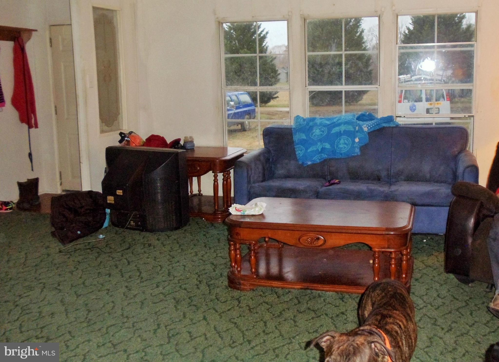 534 Ebenezer Church Road Hague, VA 22469 - Photo 5 of 7 Living Room