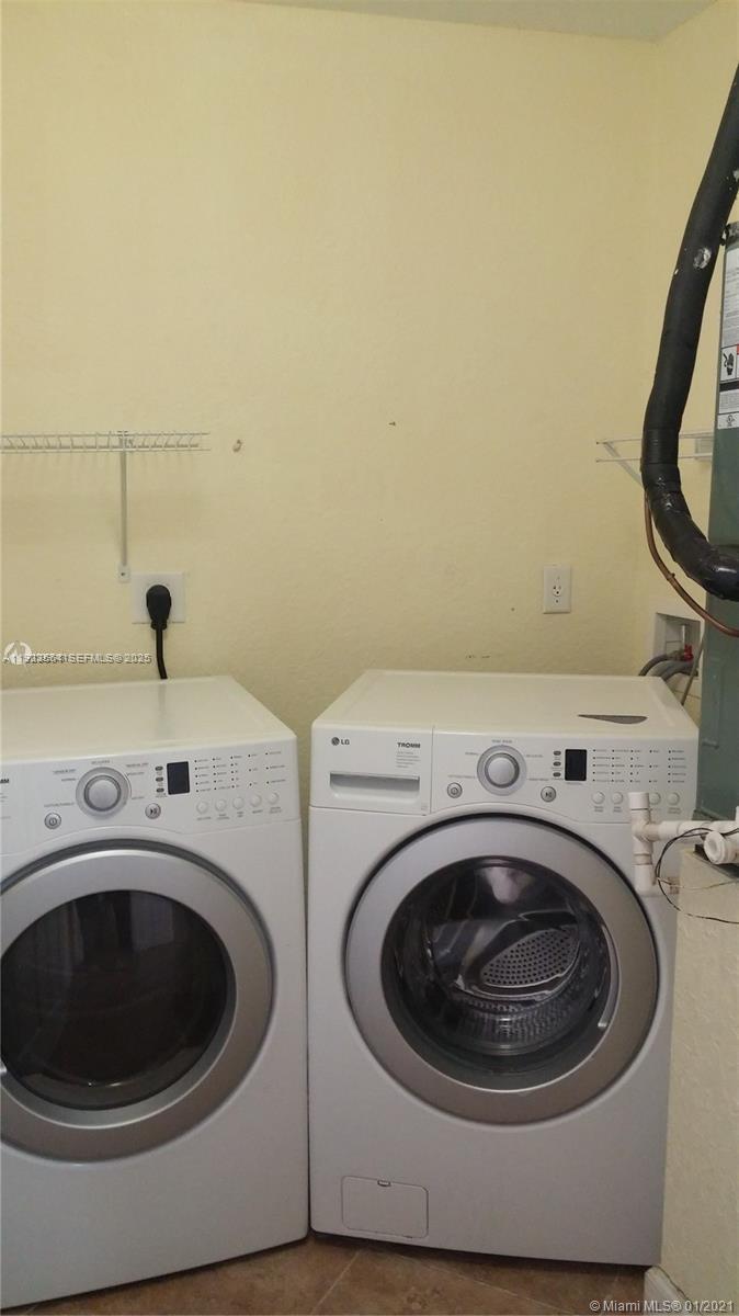 17050 Northwest 81st Avenue, Unit 17050 Hialeah, FL 33015 - Photo 8 of 18