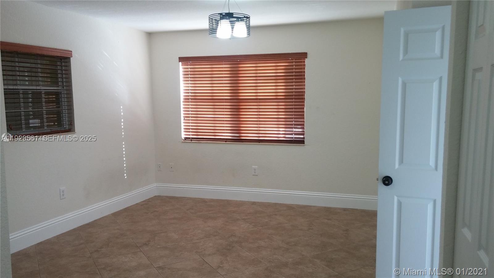 17050 Northwest 81st Avenue, Unit 17050 Hialeah, FL 33015 - Photo 9 of 18