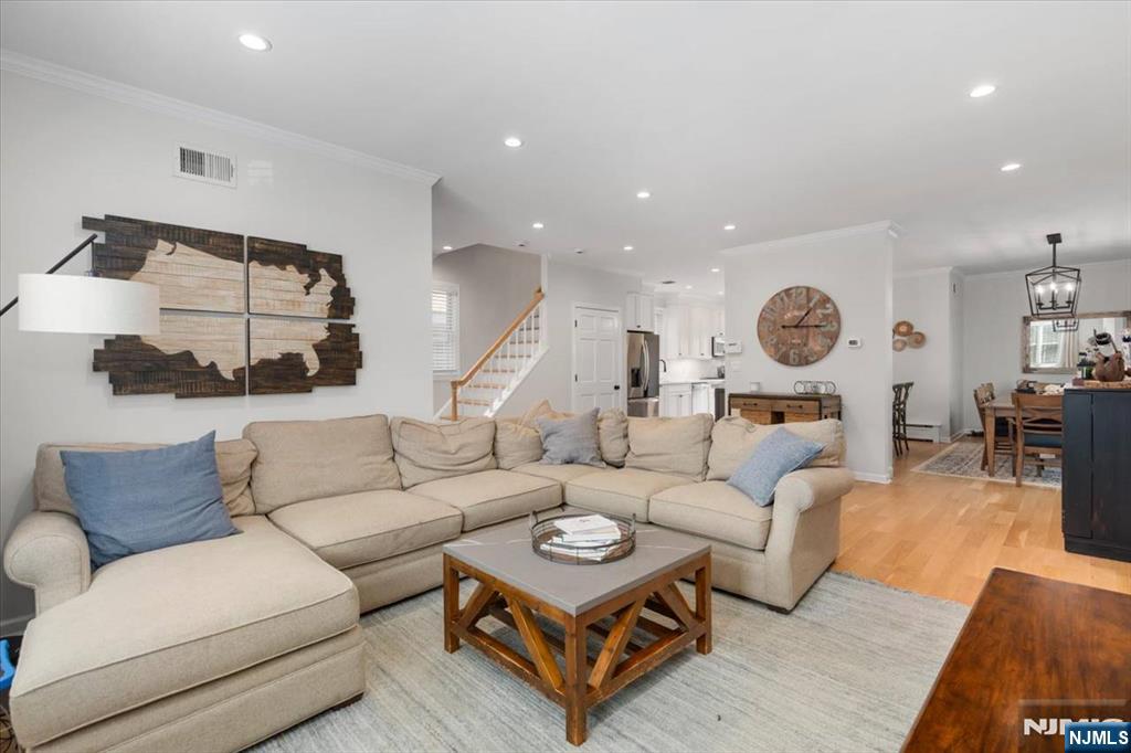 242 Washington Avenue Rutherford, NJ 07070 - Photo 7 of 33