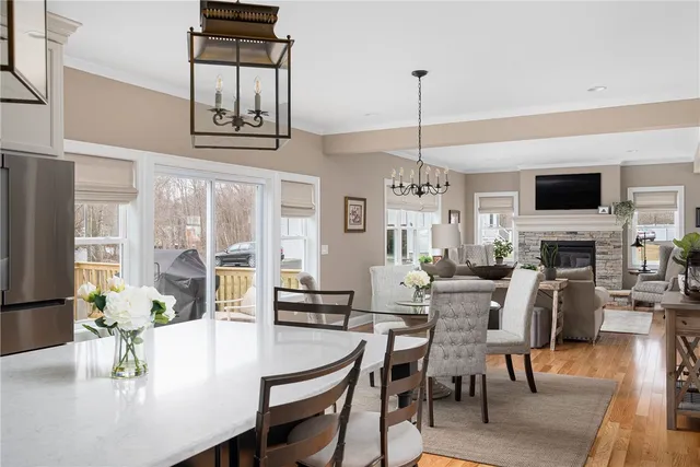 $1,198,870 | 8 Ashton Court, Cranston, RI 02921