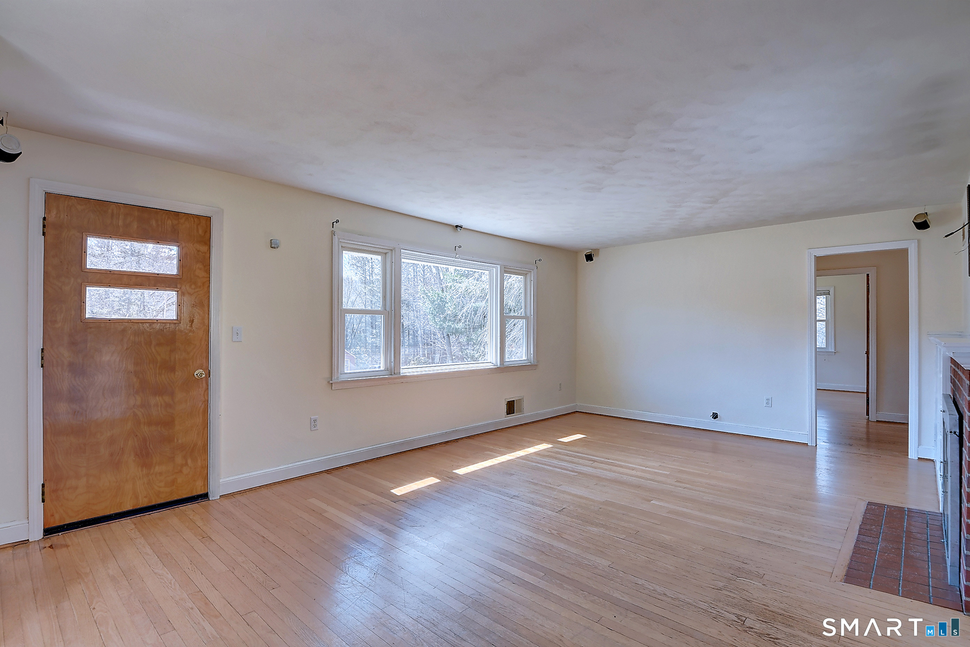 162 Loehr Road Tolland, CT 06084 - Photo 17 of 38